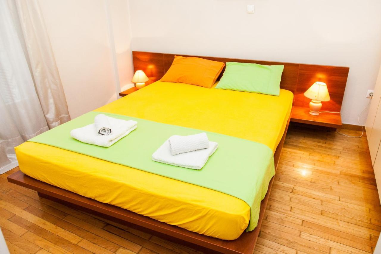 Vintage Apartment In Downtown Athens! Bagian luar foto